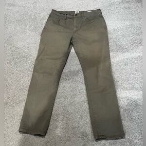 Flint and Tinder Men's Casual Straight Fit Pants 36x32 Khaki Green Pants, Chinos
